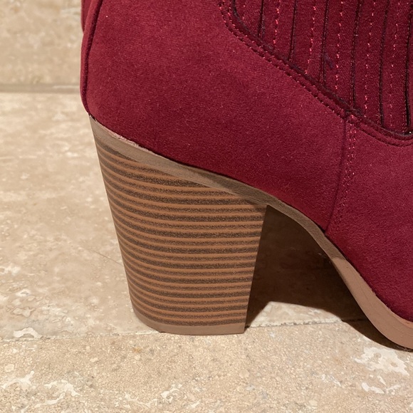 Burgundy/ Oxblood booties! Brand New-Never Worn - Picture 5 of 5